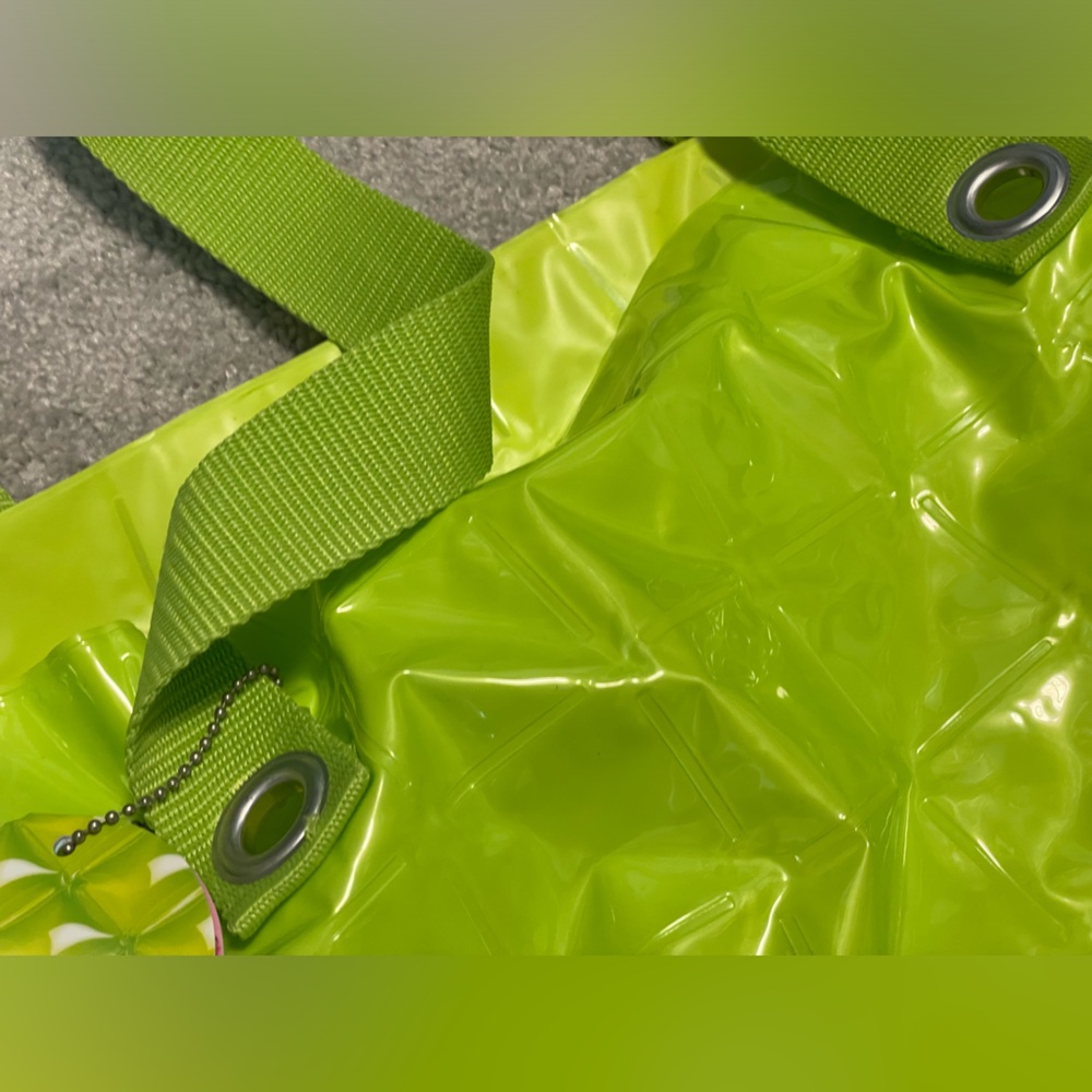 Inflatable Beach Bag - Picture 5 of 7